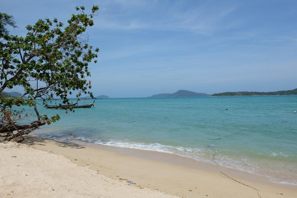 Phuket Seaview Resotel Rawai Kültér fotó