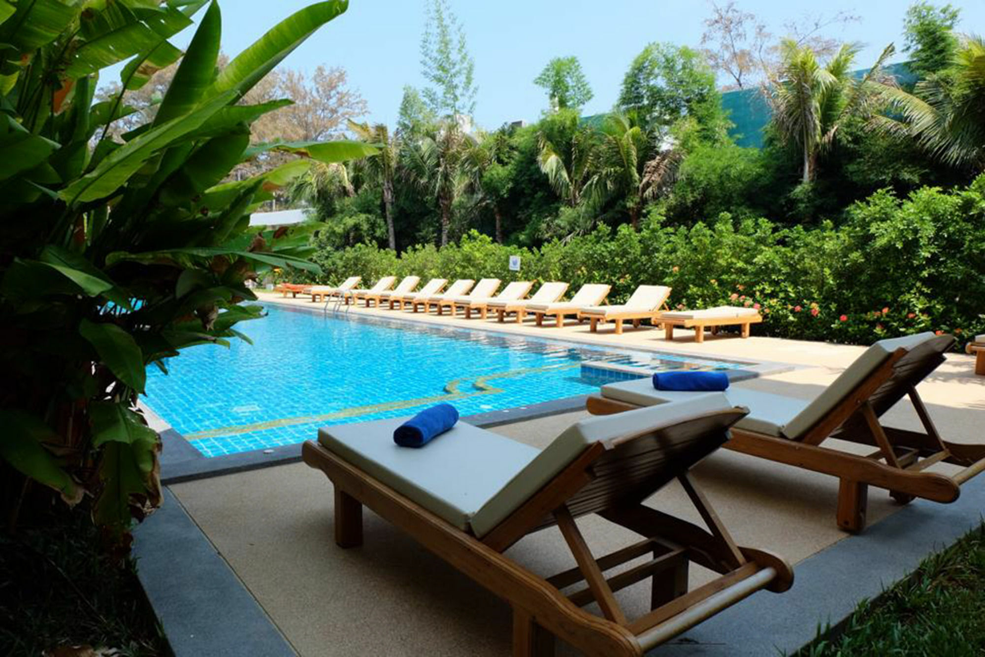 Phuket Seaview Resotel Rawai Kültér fotó