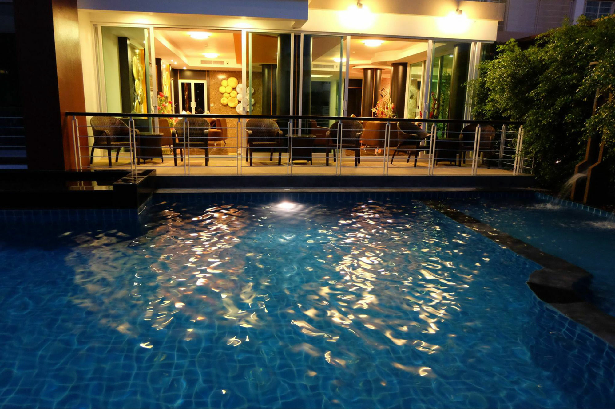 Phuket Seaview Resotel Rawai Kültér fotó